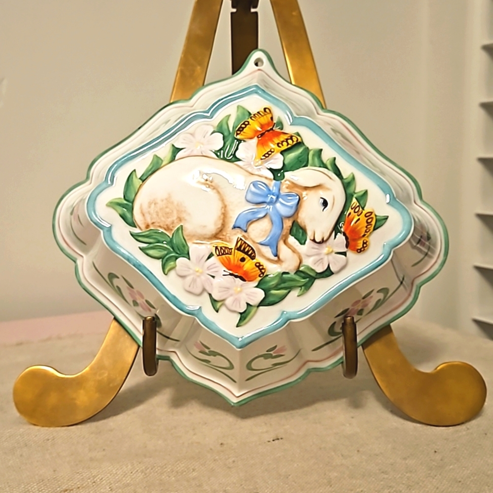 Vintage Le Cordon Bleu Porcelain Mold, Lamb Mold